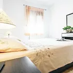 Apartments Bolt